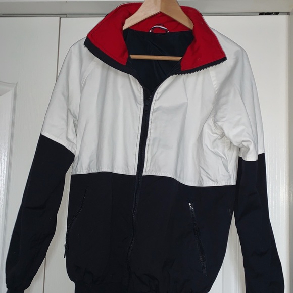 Brandy Melville Soft Bomber Jacket - Picture 2 of 4